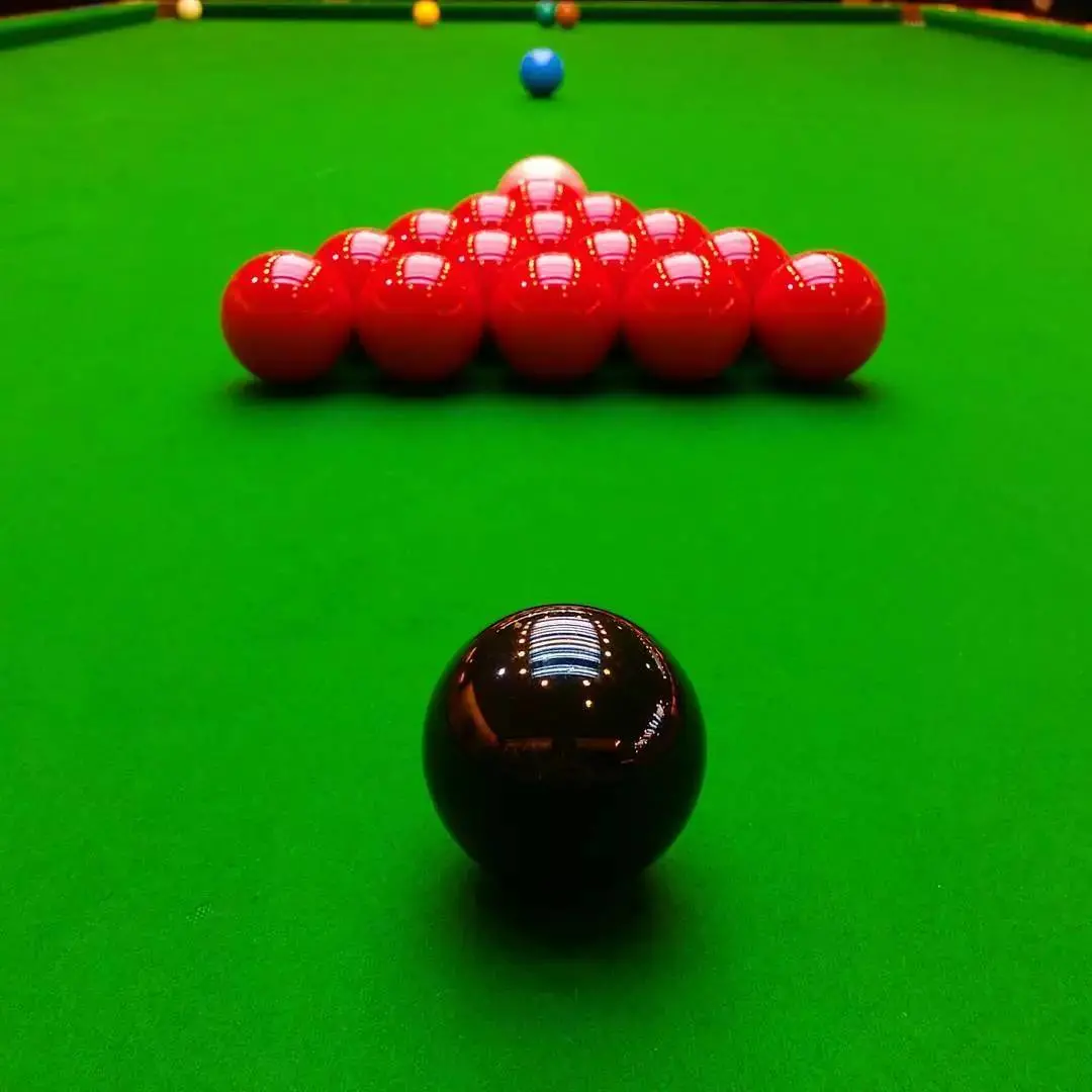 《2023斯诺克北爱尔兰赛》：佩吉利索夫斯基对决，谁将笑到最后？精彩赛事不容错过！